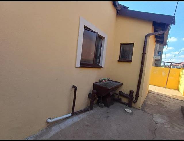 3 BEDROOM HOUSE FOR SALE IN DANVILLE EXT